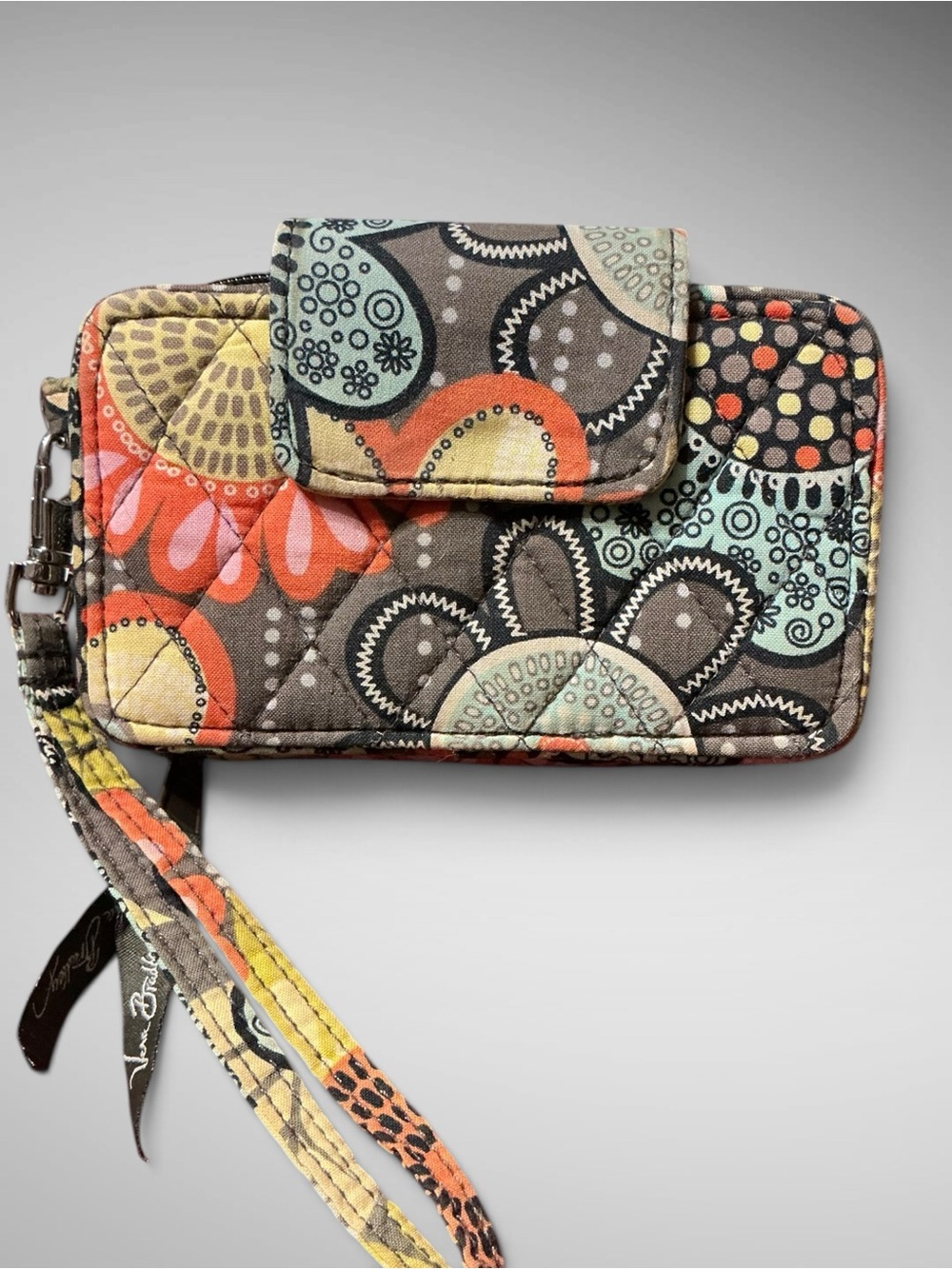 Vera Bradley Flower Shower Turn Lock Wristlet Wallet Retired Floral